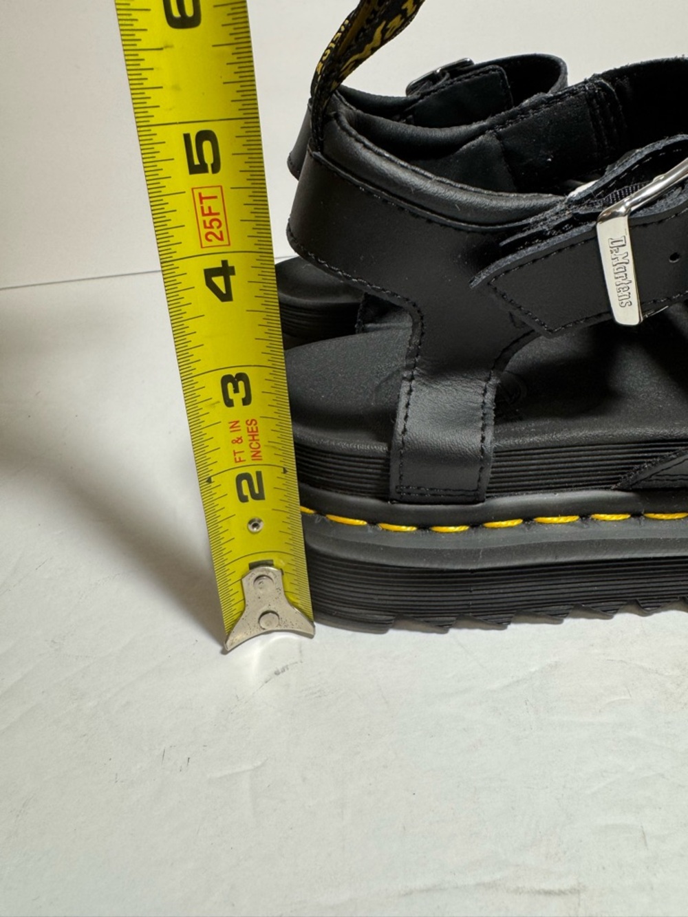 Dr. Martens Blaire Hydro
Leather Gladiator Sandal Black Size 7 - Picture 12 of 15